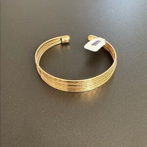 Elegant Gold-Toned Women's Bracelet